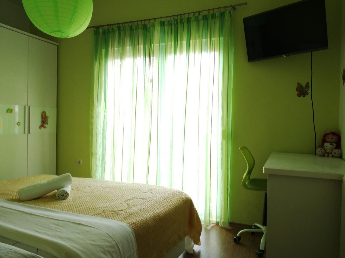 Apartment House Kastela With Heated Pool & Jacuzzi Экстерьер фото